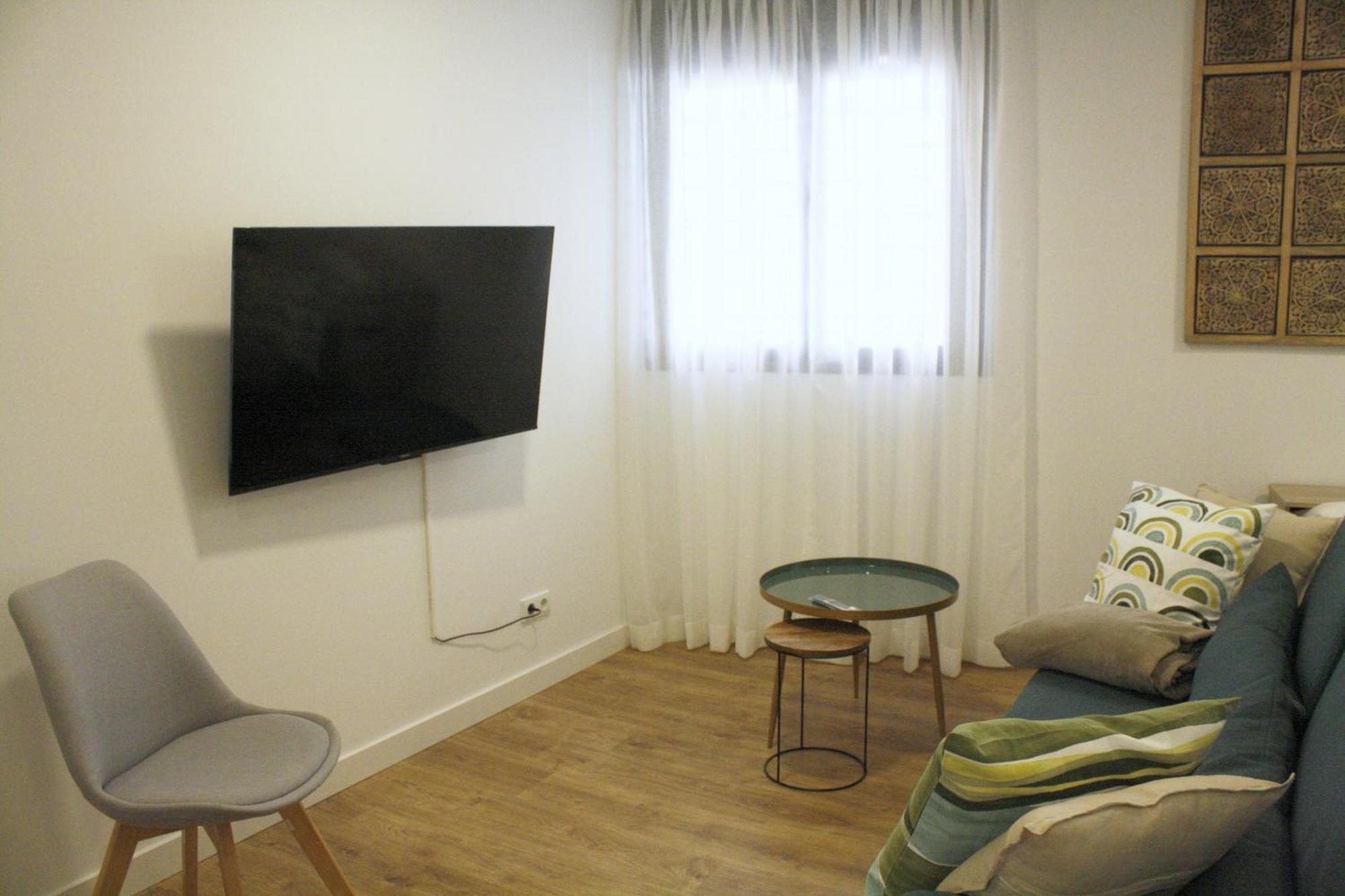 Madrid Urban Suites- Nuevo Apartahotel-7 Apartaments Boutique Full Equiped 외부 사진